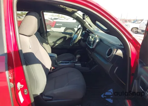 2019 Toyota Tacoma Trd Sport z USA, uszkodzony, nr VIN 3TMDZ5BN5KM073748